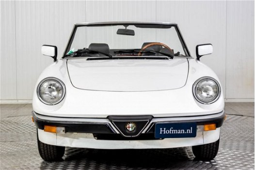 Alfa Romeo Spider - Graduate Injection - 1