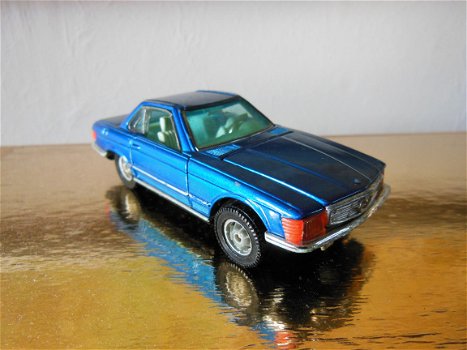 1:43 Corgi Toys 393 Whizzwheels Mercedes Benz 350 SL metallic blauw - 1