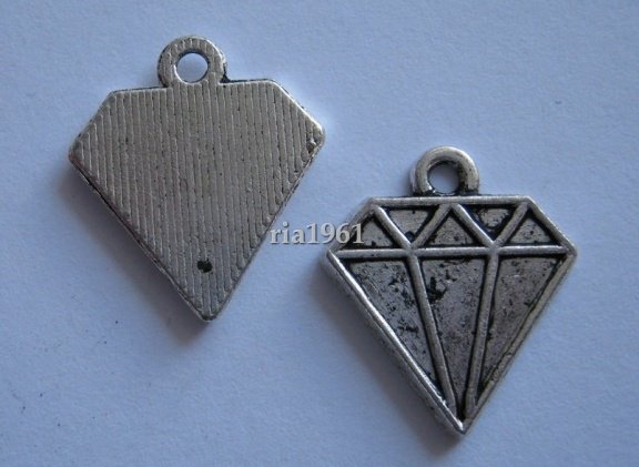 bedeltje/charm op=op: diamant plat - 18x16 mm - nr. 1