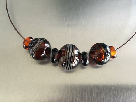 Handgemaakte amber / bruine glaskralen aan een spang NIEUW. - 1
