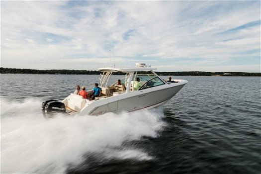 Boston Whaler 320 Vantage - 1