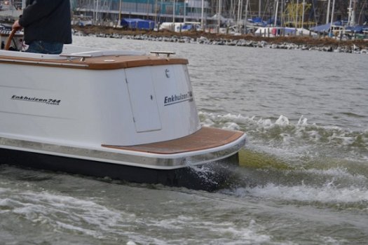 Enkhuizen 744 tender - 5