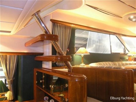 Fairline 65 Squadron Mid cabin - 6