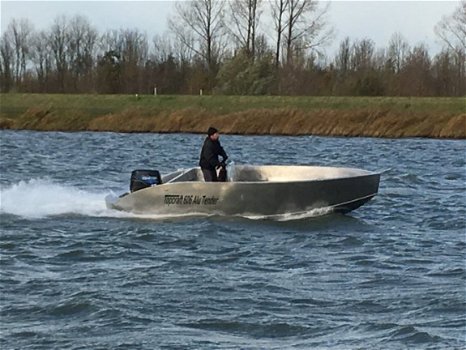 Topcraft 606 Tender - 5