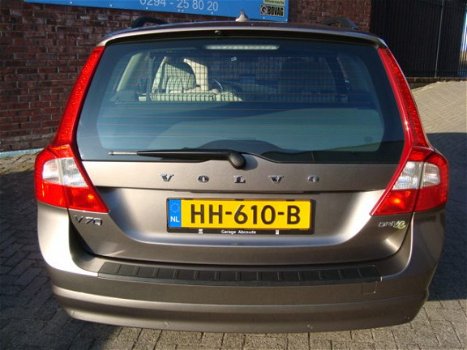 Volvo V70 - 1.6 Drive Momentum Navi NAP - 1