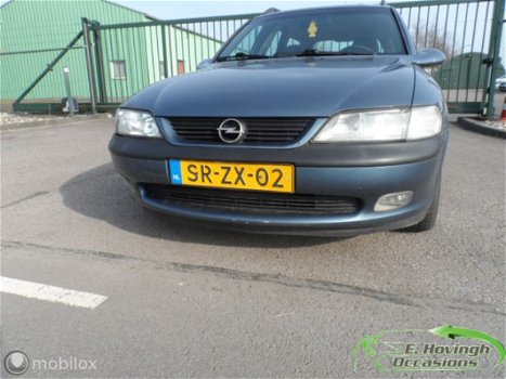 Opel Vectra Wagon - B 1.8i-16V GL Plus - 1