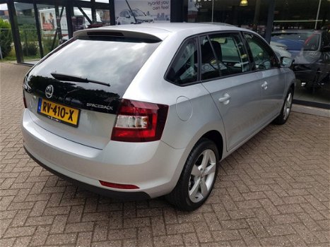 Skoda Rapid - 1.2 105pk TSI / Ambition/Sportinterieur/Rijklaarprijs - 1