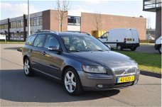 Volvo V50 - 2.4 D5 Edition II, CLIMA/CRUISE VELE OPTIES NETTE STAAT