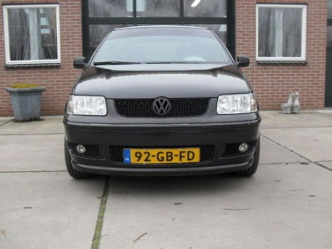 Volkswagen Polo - 1.4-16V Comfortline - 1