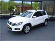 Volkswagen Tiguan - 1.4 TSI Sport en Style, Climate, Parkpilot, Stoelverw, Pdc, - 1 - Thumbnail