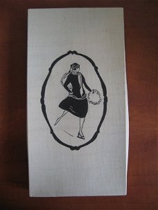 Doosje met 6 x grote antieke zakdoekjes en 3 kleine, MS is erop geborduurd...ca. 1920