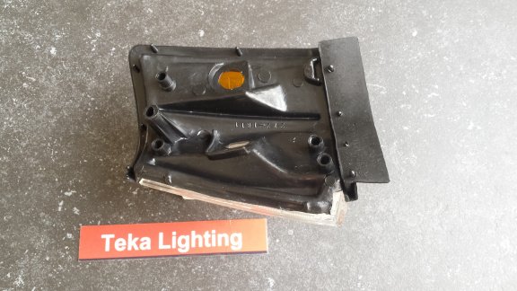 Toyota Corolla AE80 (84-85) Knipperlicht Indicator 01-212-1611 Rechts NOS - 5