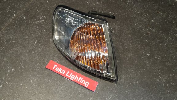 Nissan Almera N15 (95-97) Knipperlicht Indicator Depo 01-215-1588 Rechts NOS - 2