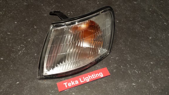 Toyota Carina E (92-97) Knipperlicht Indicator Depo 01-212-1580 LI NOS - 1