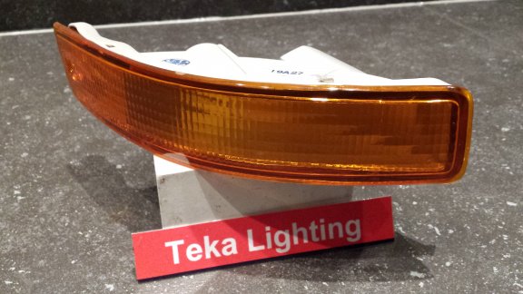 Toyota Corolla AE100 (95-96) Knipperlicht Indicator TYC 12-1495 Rechts NOS - 0