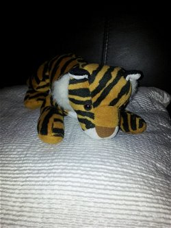 *392 Panter tijger Hema Liggend