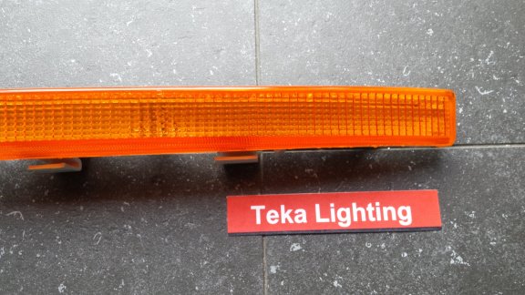 Mitsubishi Colt Lancer (84-87) Knipperlicht Corner Light TYC 18-1308B Rechts NOS - 2