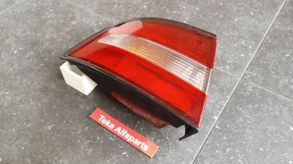 Mitsubishi Galant VII (93-97) Achterlicht Stanley 043-1593L Links NOS - 2