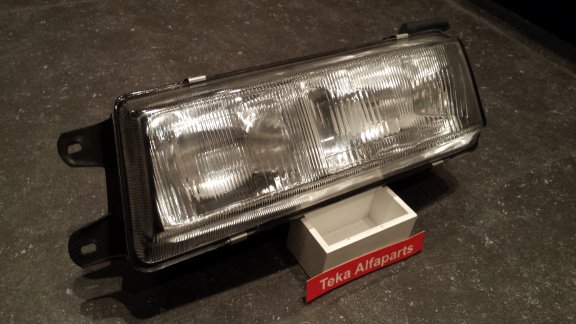 Mitsubishi Lancer (88-92) Koplamp 214-1112L Links NOS - Afbeelding 3