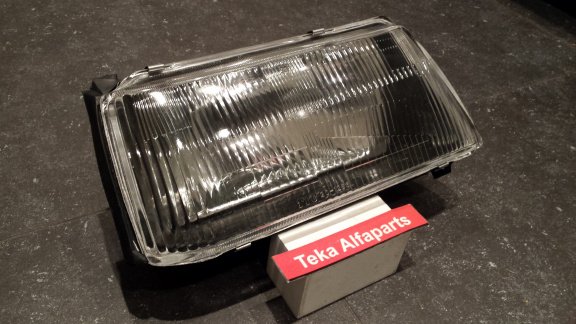 Mitsubishi Lancer (85-86) Koplamp TYC 20-1286L Rechts NOS - Afbeelding 3
