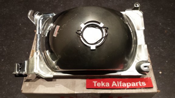 Mitsubishi Lancer (80-83) koplamp Denji DL7044 Links NOS - Afbeelding 3