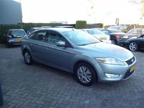 Ford Mondeo - 2.0-16V Trend Limited Edition - 1