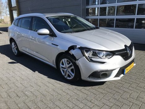 Renault Mégane Estate - 1.5 DCI ZEN AUTOMAAT - 1