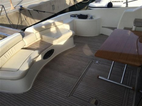 Azimut 62 - 7