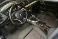 BMW 1-serie - 118d High Executive 3x