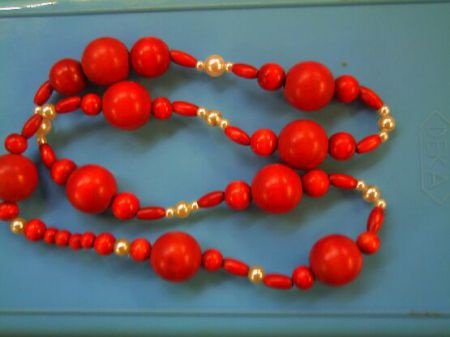 Ketting Rood met Kralen - 1