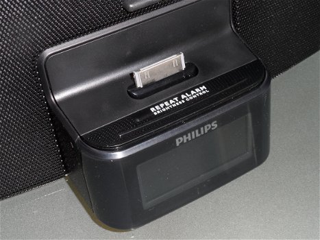 Philips DC220: Veelzijdig Dock voor iPhone (en iPod) - 3