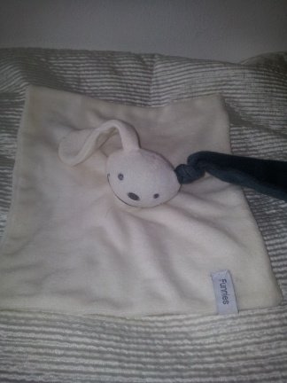 * 619 Funnies knuffeldoek konijn Nieuw - nr. 1