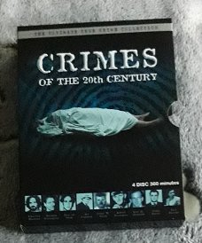 4 DVD box Crimes of the 20th century (seriemoordenaars enz).