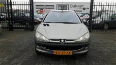 Peugeot 206 - 1.6-16V Gentry APK TOT 20-03-2020 Airco, nieuwe koppakking en distributie