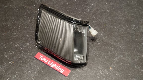 Toyota Corolla (86-87) Stadslicht Corner Light Depo 01-212-1520 Rechts NOS - 1