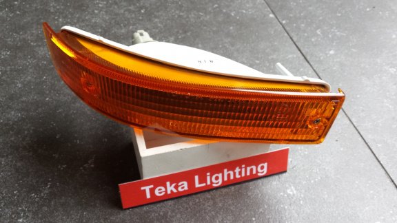 Toyota Corolla E90 (87-91) Knipperlicht Indicator Koito 12-293 Rechts NOS - 2