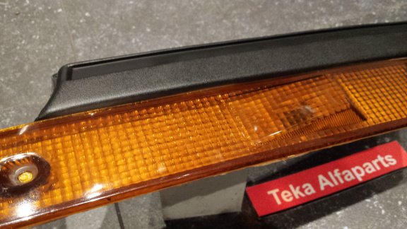 Toyota Carina Hatchback (83-87) T150 Knipperlicht Blinker TYC 12-1287B Links NOS - Afbeelding 5