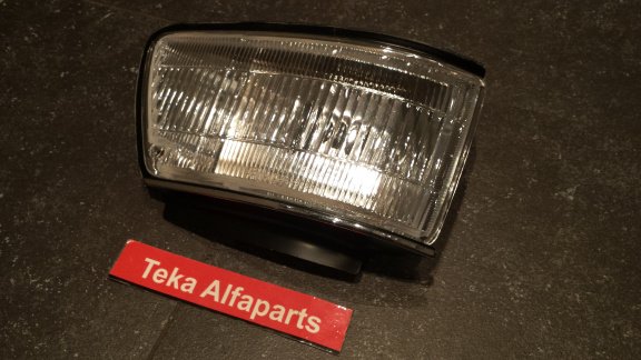 Toyota Corolla E9 (87-92) Stadslicht Corner Light Depo 01-212-1581 Rechts NOS - 1