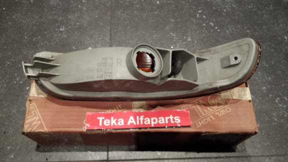 Toyota Corolla knipperlicht 12-391 Rechts 015303 NOS - 1