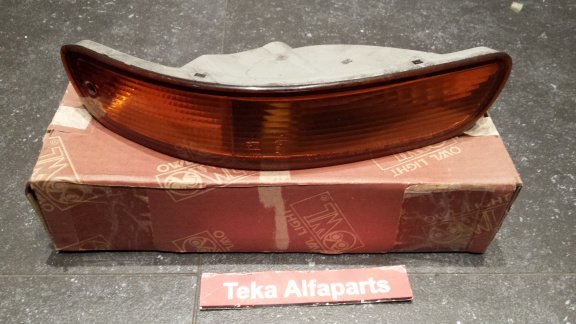 Toyota Corolla knipperlicht 12-391 Rechts 015303 NOS - 2