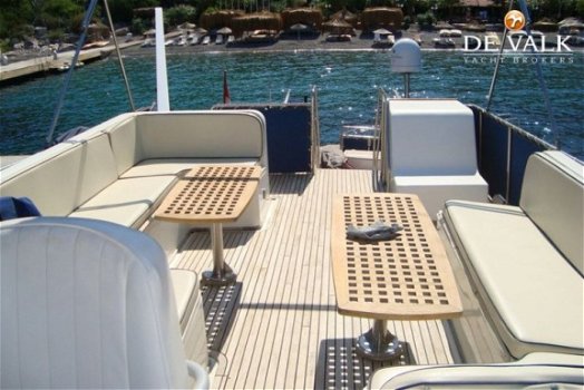 Grand Banks 49 Motoryacht - 8