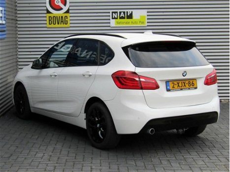 BMW 2-serie Active Tourer - 218d Executive Navi Stoelverw. Geregelde Airco - 1