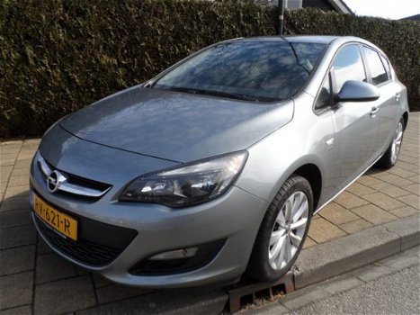 Opel Astra - 1.4 100PK S/S COSMO - 129390 Km - Airco - Aux - Cruise - PDC - 1