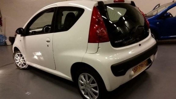 Peugeot 107 - 1.0-12V/Airco/Elektra pakket/Nw Apk/Garantie - 1