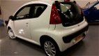 Peugeot 107 - 1.0-12V/Airco/Elektra pakket/Nw Apk/Garantie - 1 - Thumbnail