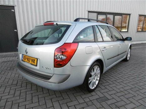 Renault Laguna Grand Tour - 1.8-16V Dynamique Airco Cruise Control - 1