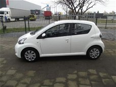 Toyota Aygo - Aygo 1.0 12 V 5drs Airco 2012