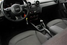 Audi A1 Sportback - 1.2 TFSI S-Line Navi Xenon Clima stoelverwarming