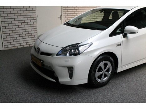 Toyota Prius - 1.8 Plug-in Hybrid Dynamic Business Automaat - 1