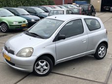 Toyota Yaris - Stuurbkr/Elek.ramen/NieuweAPK/1.3-16V VVT-i Sol